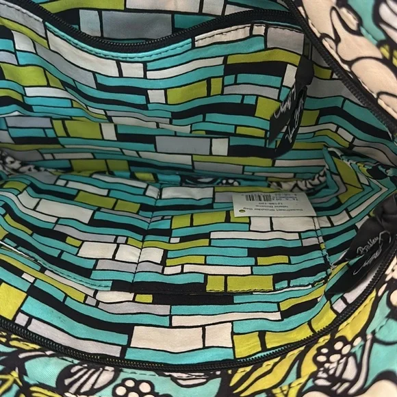 Sweetheart Shoulder Bag in Island Bloom - Picture 2 of 2